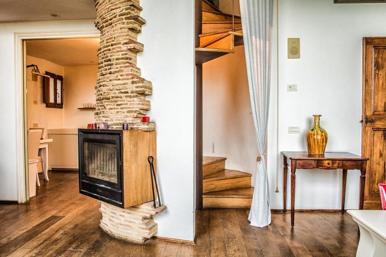 Villa Ancora Tenuta Lonciano Gualdo  外观 照片