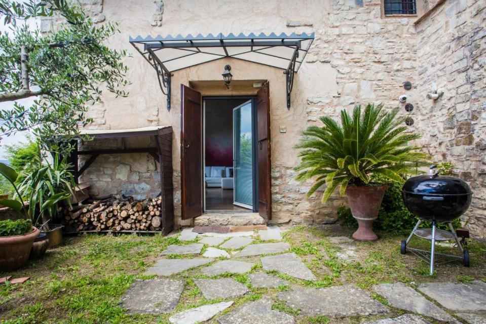 Villa Ancora Tenuta Lonciano Gualdo  外观 照片
