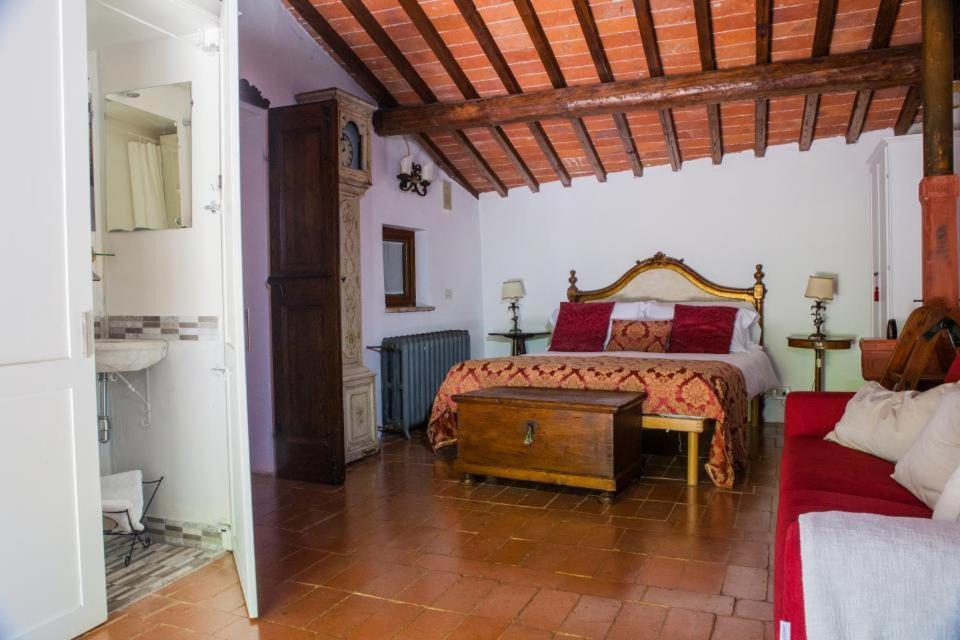 Villa Ancora Tenuta Lonciano Gualdo  外观 照片